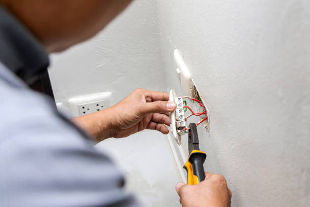Best Circuit Breaker Repair  in Bacliff, TX